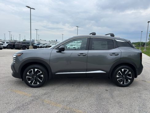 New 2026 Nissan Kicks SV AWD/4WD image 6