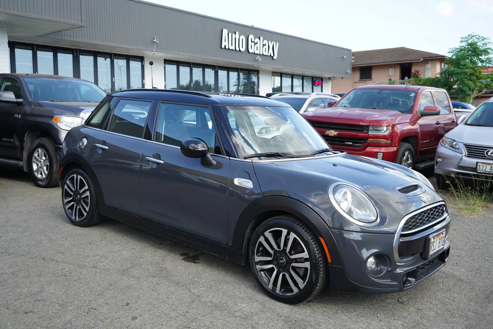Used 2019 MINI Cooper S FWD image 3
