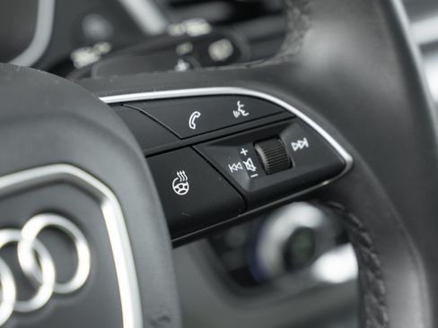 Certified 2024 Audi Q5 2.0T Premium AWD/4WD image 10
