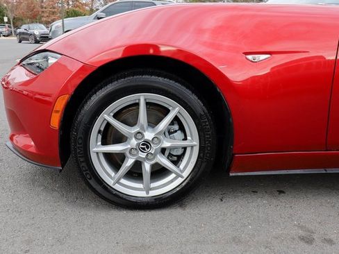Used 2016 MAZDA MX-5 Miata Sport image 21