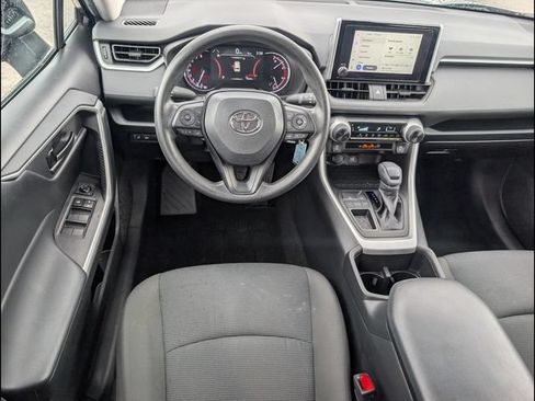 Used 2024 Toyota RAV4 LE FWD image 8