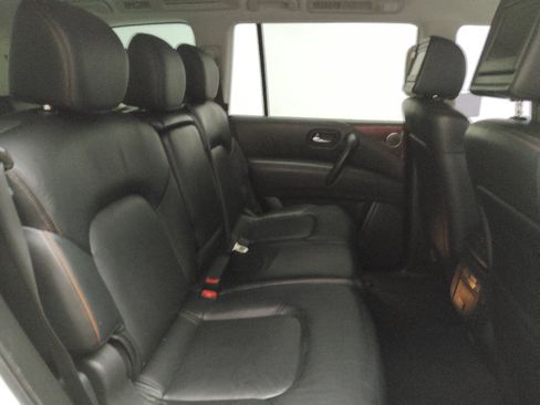 Used 2017 Nissan Armada Platinum w/ Interior Lighting Package RWD image 19