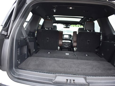 Used 2021 Ford Expedition King Ranch image 31