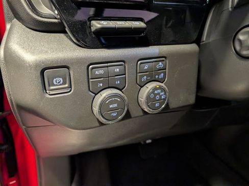 New 2026 Chevrolet Silverado 1500 ZR2 image 17