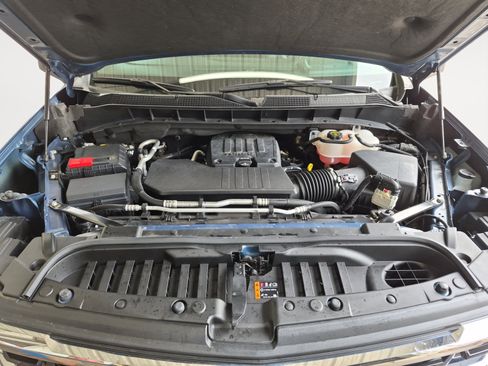 Used 2024 Chevrolet Silverado 1500 LT image 30