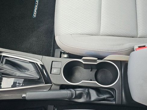 Used 2016 Toyota Corolla LE FWD image 20