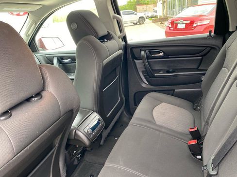 Used 2016 Chevrolet Traverse LT w/ Traveler's Package AWD/4WD image 15