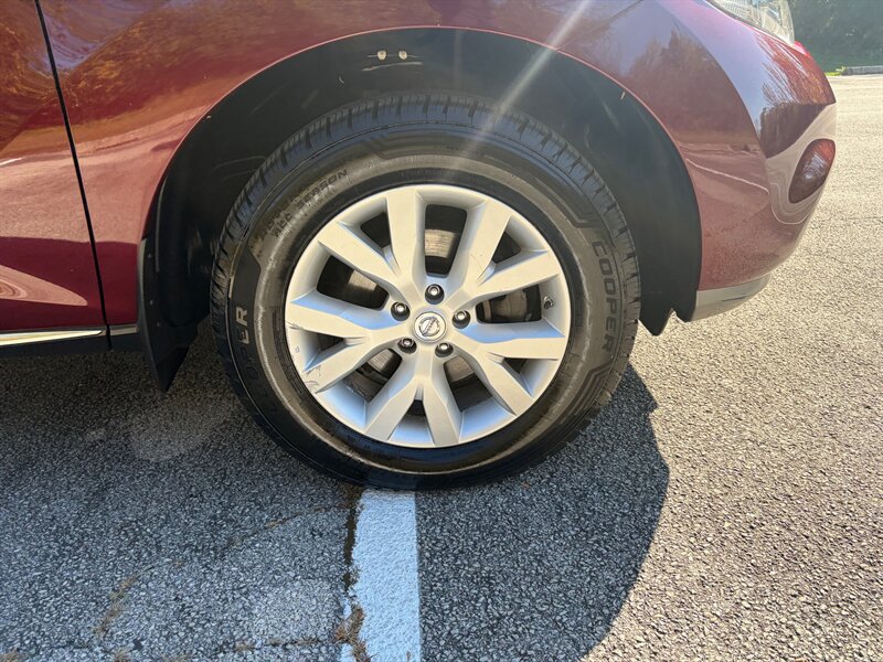 Used 2012 Nissan Murano SL w/ Navigation Pkg AWD/4WD image 25