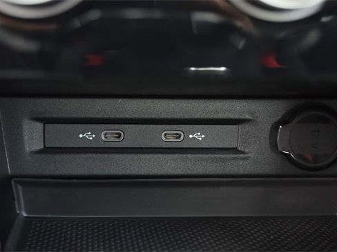 New 2025 Volkswagen Taos S image 15