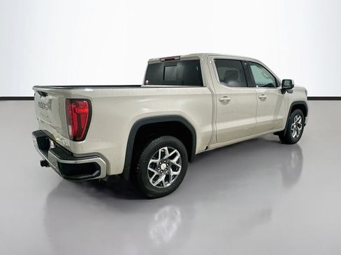 New 2026 GMC Sierra 1500 SLE w/ Preferred Package RWD image 7