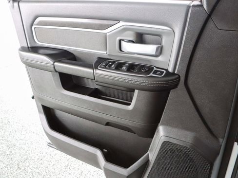 Used 2023 RAM 2500 Big Horn w/ Cold Weather Group image 22