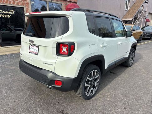 Used 2022 Jeep Renegade Limited w/ Sun, Sound & Wheels Group image 30