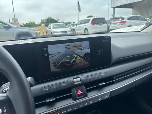 Used 2025 Kia K4 FWD image 22