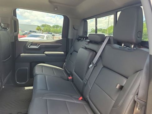 Certified 2022 Chevrolet Silverado 1500 LT AWD/4WD image 14