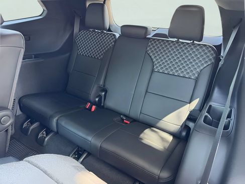 New 2026 GMC Acadia Denali FWD image 14