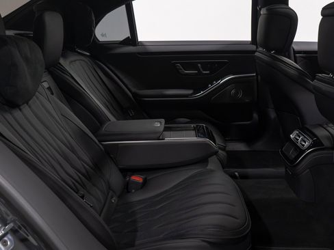 Used 2025 Mercedes-Benz S 63 AMG S image 72
