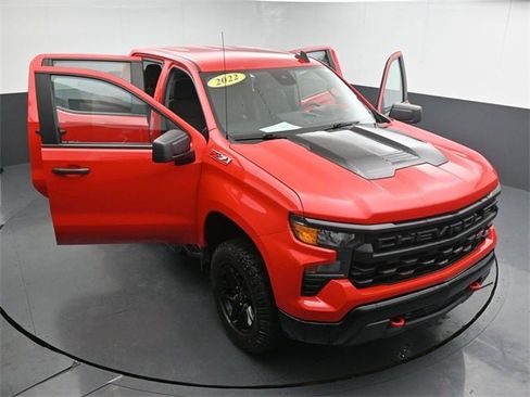 Used 2022 Chevrolet Silverado 1500 Custom Trail Boss image 32