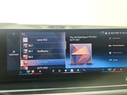 Used 2024 BMW X7 xDrive40i w/ Executive Package image 49