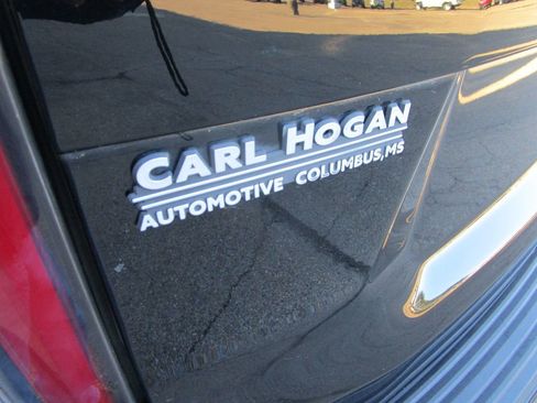 Used 2021 Chevrolet Tahoe LT image 11