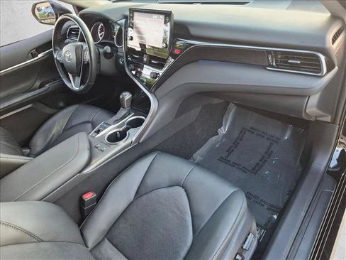 Used 2024 Toyota Camry XLE FWD image 19