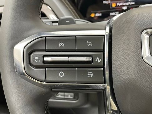 New 2026 GMC Yukon XL Elevation w/ Elevation Premium Package AWD/4WD image 30