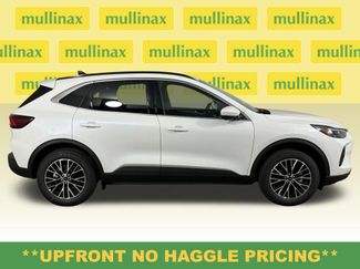 New 2026 Ford Escape SE w/ PHEV Premium Package video 2