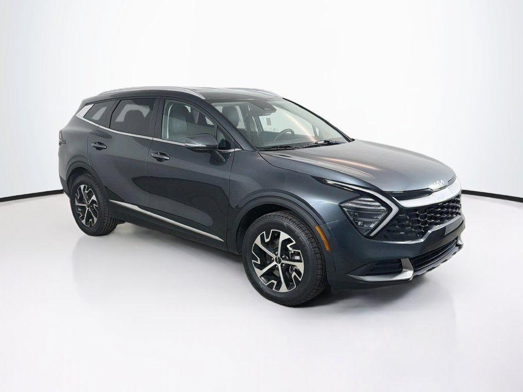 Used 2024 Kia Sportage EX AWD/4WD image 3