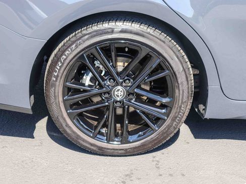 Certified 2025 Toyota Camry SE FWD image 9