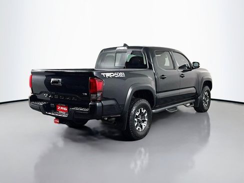 Used 2019 Toyota Tacoma TRD Off-Road image 5
