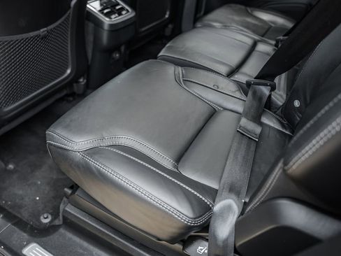 Used 2022 Volvo XC90 T6 Inscription w/ Climate Package image 28