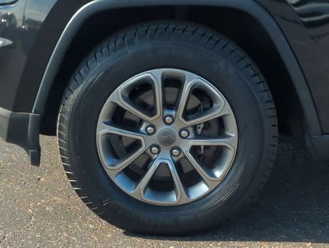 Used 2015 Jeep Grand Cherokee Limited AWD/4WD image 14