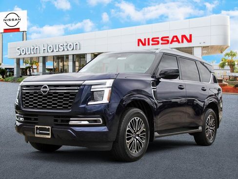 New 2025 Nissan Armada Platinum image 2