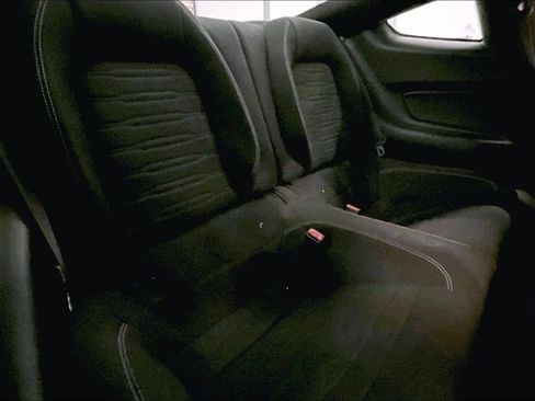 Used 2017 Ford Mustang Coupe RWD image 25
