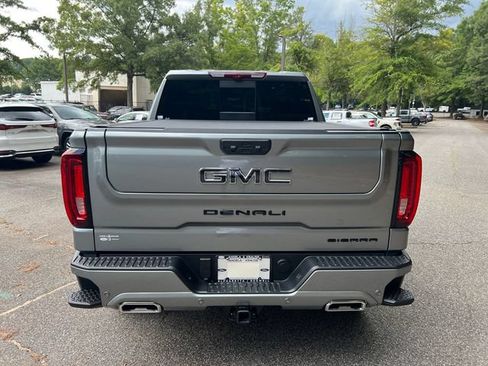 Used 2026 GMC Sierra 1500 Denali Ultimate w/ LPO, Black Badging Package AWD/4WD image 7