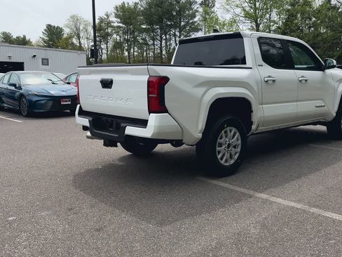 New 2026 Toyota Tacoma SR5 RWD image 8
