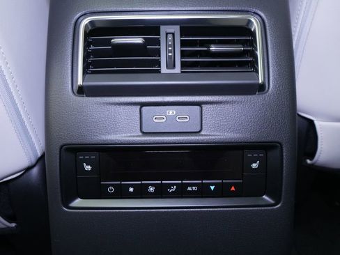 New 2026 MAZDA CX-90 Plug-In Hybrid w/ Premium Plus AWD/4WD image 23