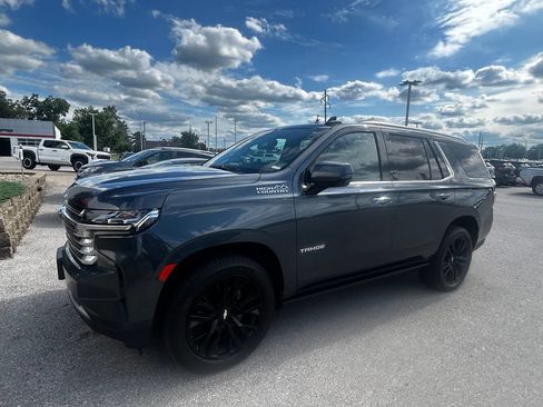 Used 2021 Chevrolet Tahoe High Country w/ Premium Package AWD/4WD image 4