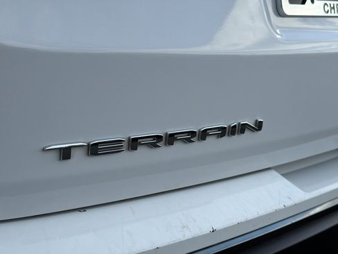 Used 2022 GMC Terrain AT4 w/ Infotainment Package II image 24