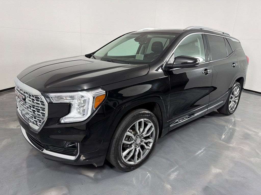 Used 2022 GMC Terrain Denali AWD/4WD image 9