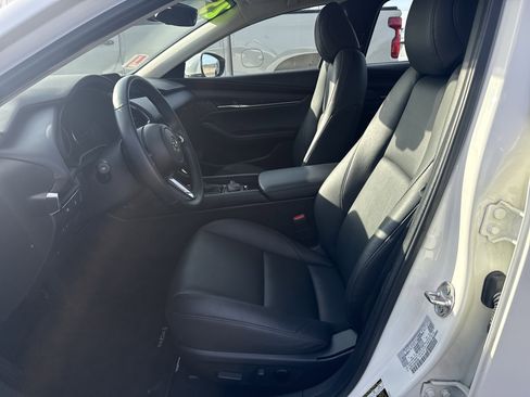 Used 2025 MAZDA MAZDA3 s image 13