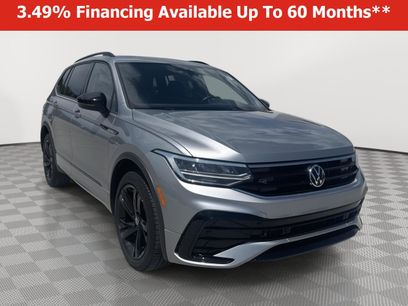 Used 2023 Volkswagen Tiguan SE R-Line