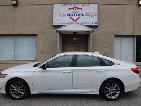 Used 2022 Honda Accord LX image 5