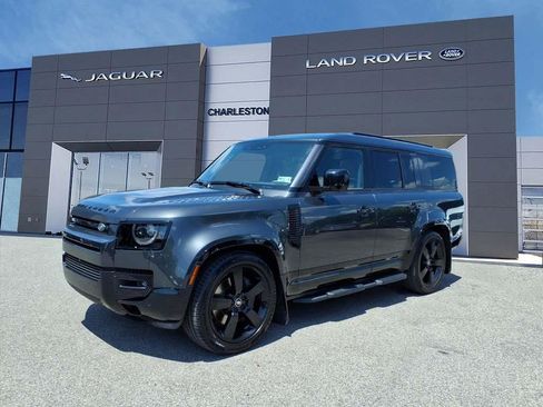 Certified 2025 Land Rover Defender 130 X-Dynamic SE AWD/4WD image 1