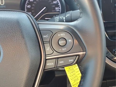 Used 2022 Toyota Camry SE image 16