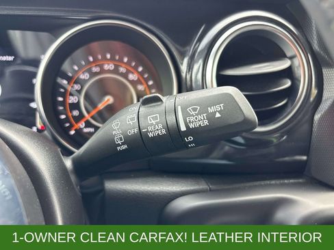 Used 2023 Jeep Wrangler Unlimited Sahara AWD/4WD image 28