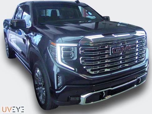 Used 2023 GMC Sierra 1500 Denali w/ Denali Reserve Package AWD/4WD image 2