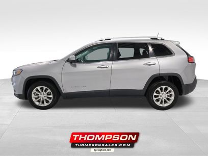 Used 2019 Jeep Cherokee Latitude w/ Popular Appearance Group
