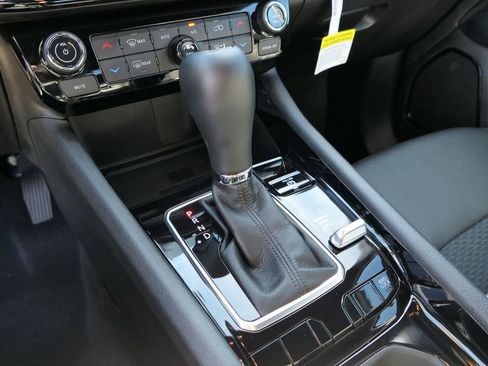 Used 2025 Jeep Compass Latitude w/ Convenience Group image 19