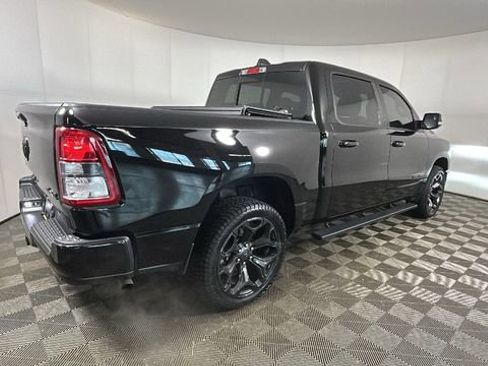 Used 2022 RAM 1500 Big Horn AWD/4WD image 3