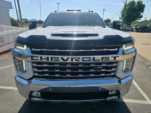 Used 2021 Chevrolet Silverado 2500 LTZ w/ LTZ Premium Package AWD/4WD image 10